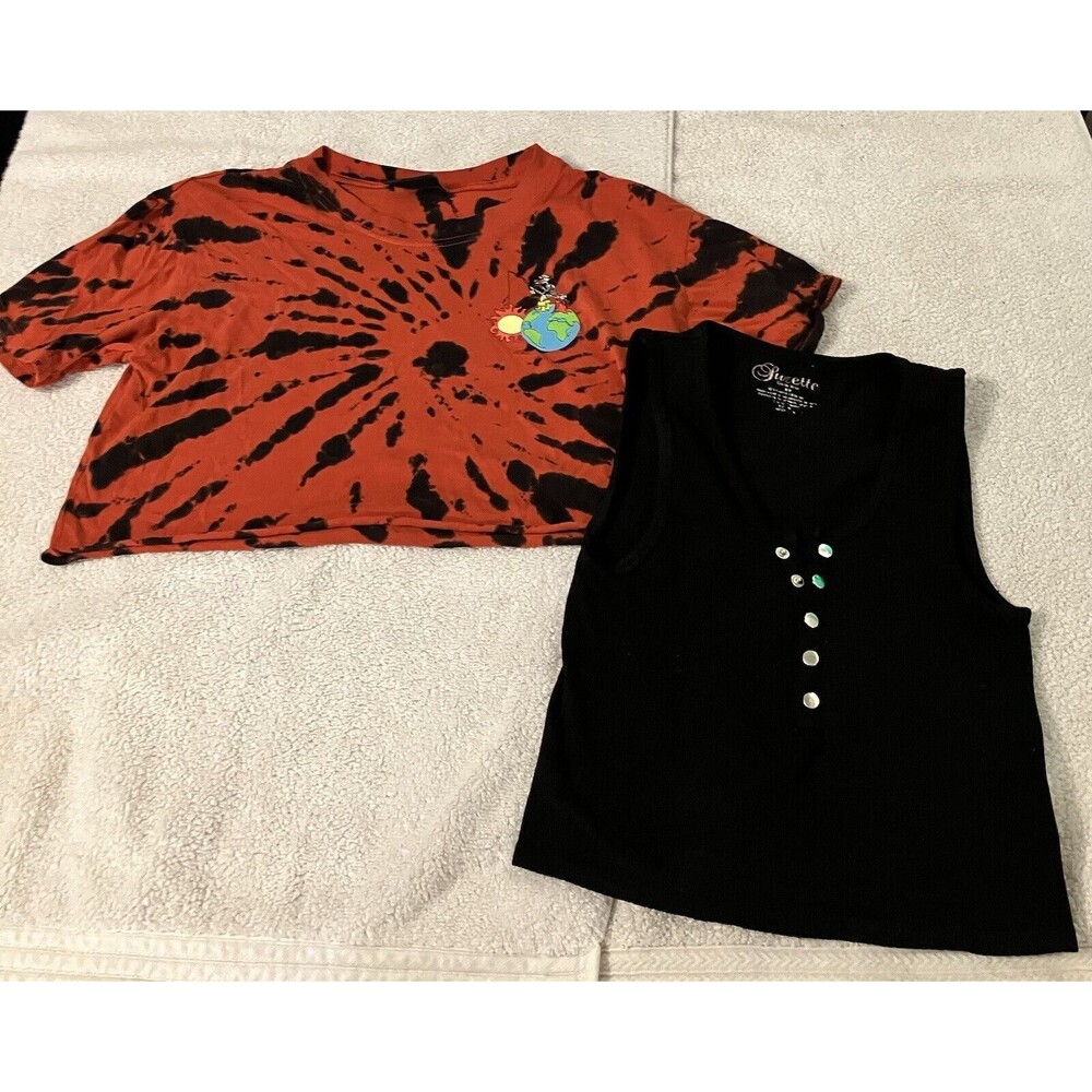 Empyre Crop Top Shirt Womens Small Red/Black Tiedye T Shirt & Black Susette Top